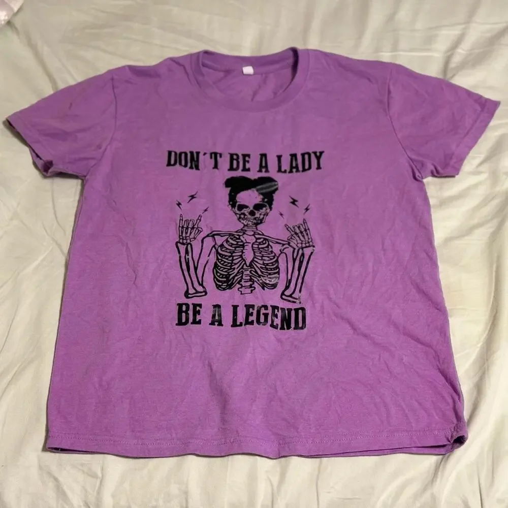 Lavender Grraphic Tee Size Medium